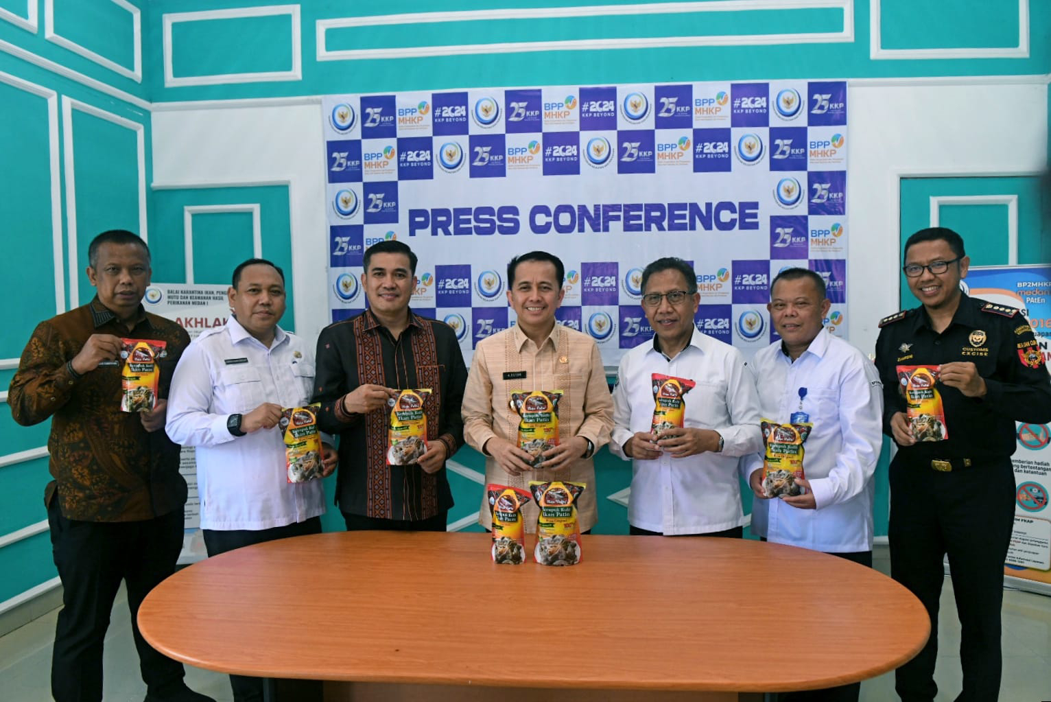 2,5 Ton Kerupuk Kulit Ikan Patin Asal Sumut Diekspor Perdana ke Malaysia