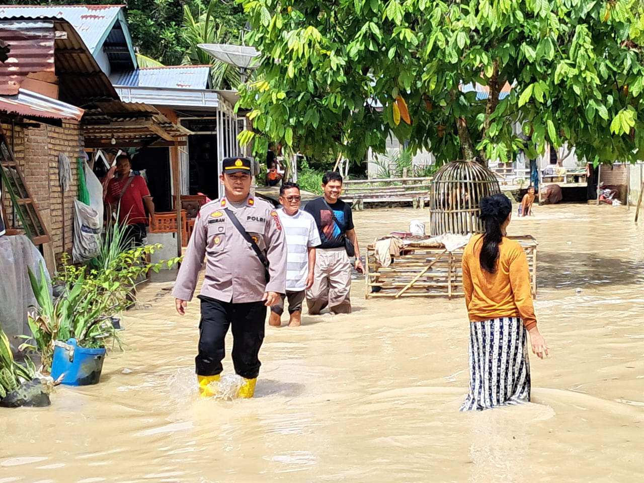 Belasan Rumah di Sergai Terendam Banjir Usai Hujan Deras