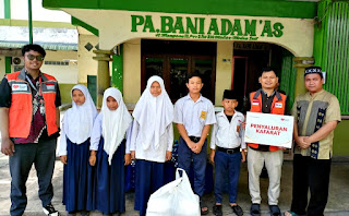 Rumah Zakat Salurkan 100 Paket Nasi Kafarat untuk Anak Panti Asuhan Bani Adam