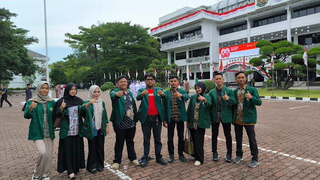 Demo Mahasiswa USU Terkait Diperiksanya Muryanto Amin: "Rektor Jalan Umum"