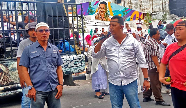 Ribuan Massa Tuntut KPU Medan Gelar Pemilu Ulang Akibat Banjir dan Dugaan Kecurangan