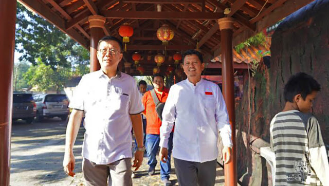 Prof Ridha dan Hasyim Berkolaborasi Perkuat Pluralisme di Medan Melalui Kunjungan ke Vihara Tertua di Medan