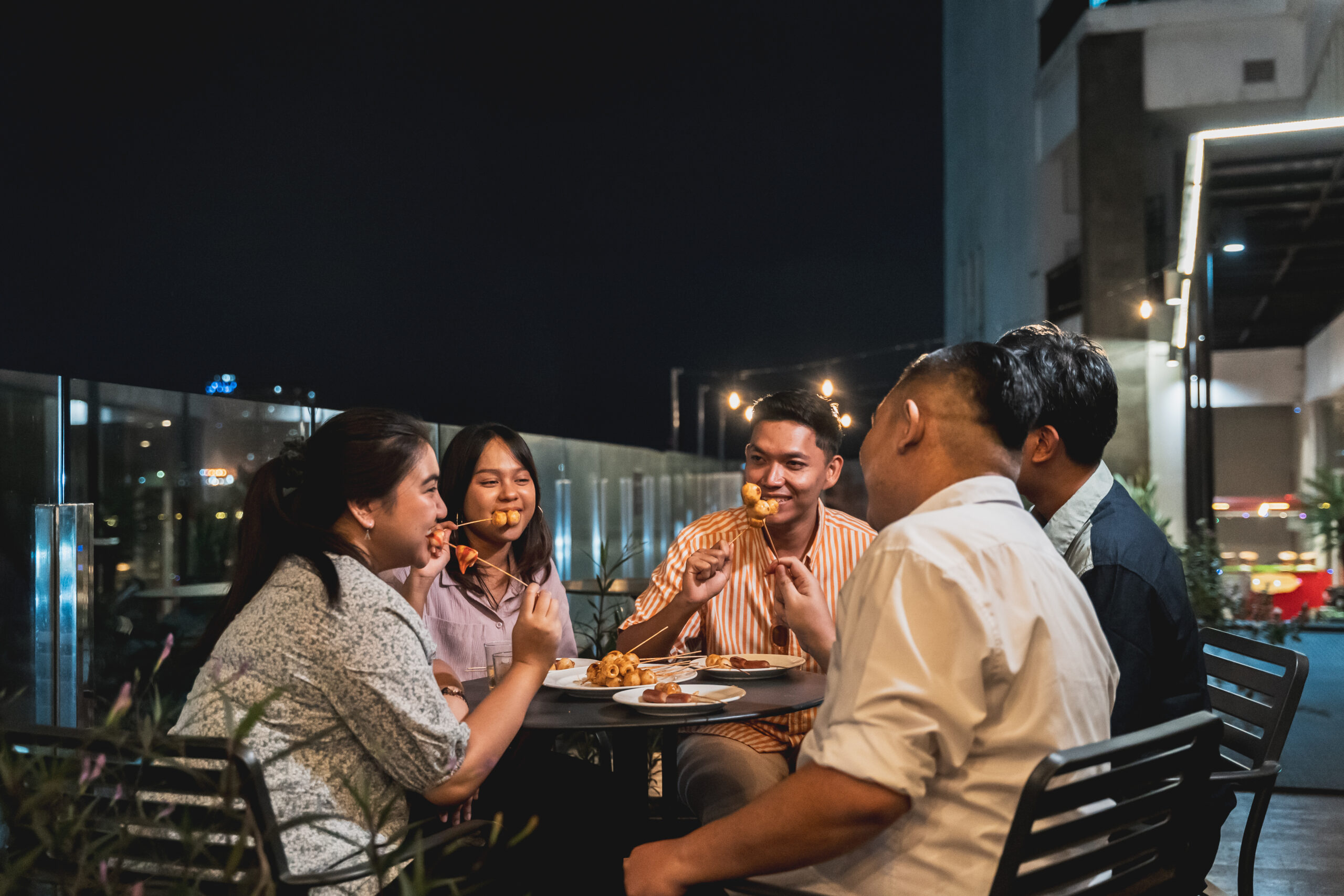 BBQ-an Seru Bareng Bestie di Hotel GranDhika Setiabudi, Cuma Rp98 Ribu Nett!