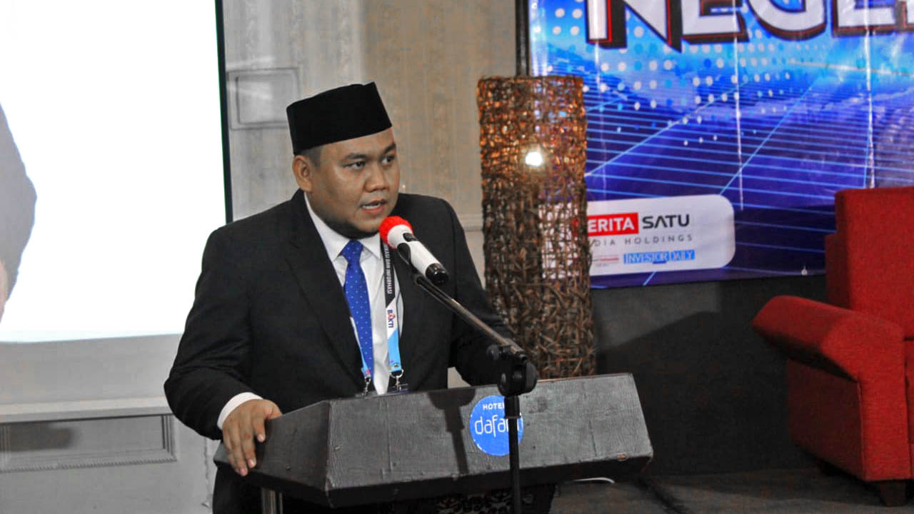 Bobby Ciputra - The Chairman of AMSI - Angkatan Muda Sosialis Indonesia (Indonesian Young Socialist Movement)