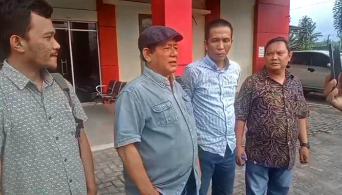 2 Wartawan Korban Kekerasan di PT Universal Gloves Jalani Pemeriksaan di Polsek Patumbak