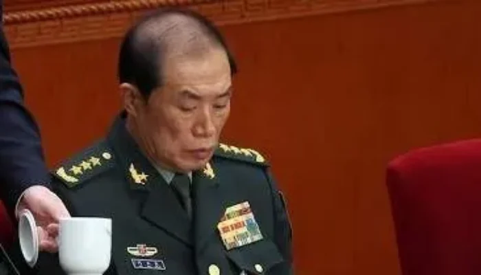 Presiden Pecat Dua Jenderal & Tujuh Pejabat Militer karena Kasus Korupsi