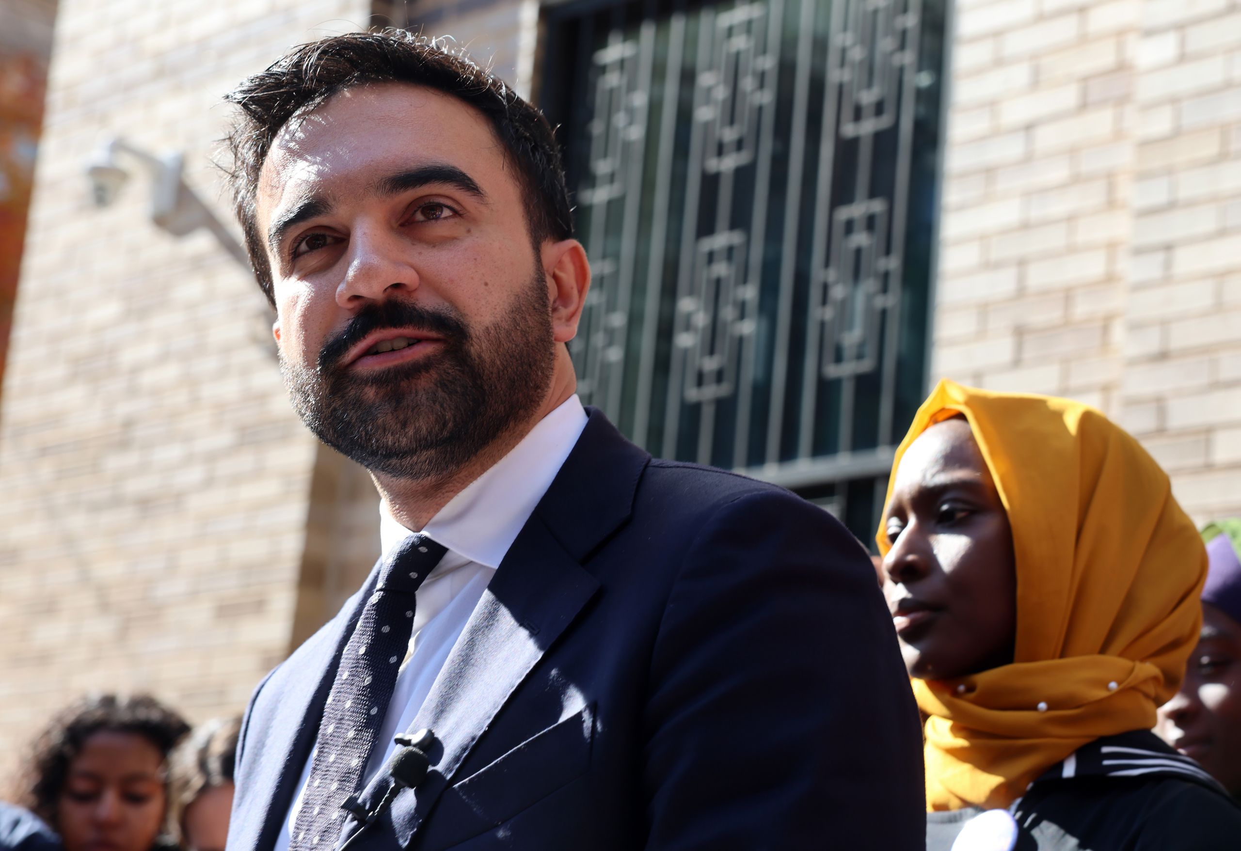 Mengenal Zohran Mamdani: Keluarga Imigran Uganda Keturunan India