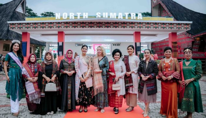 Dekranasda Sumut Dorong Ulos Jadi Warisan Budaya Dunia UNESCO